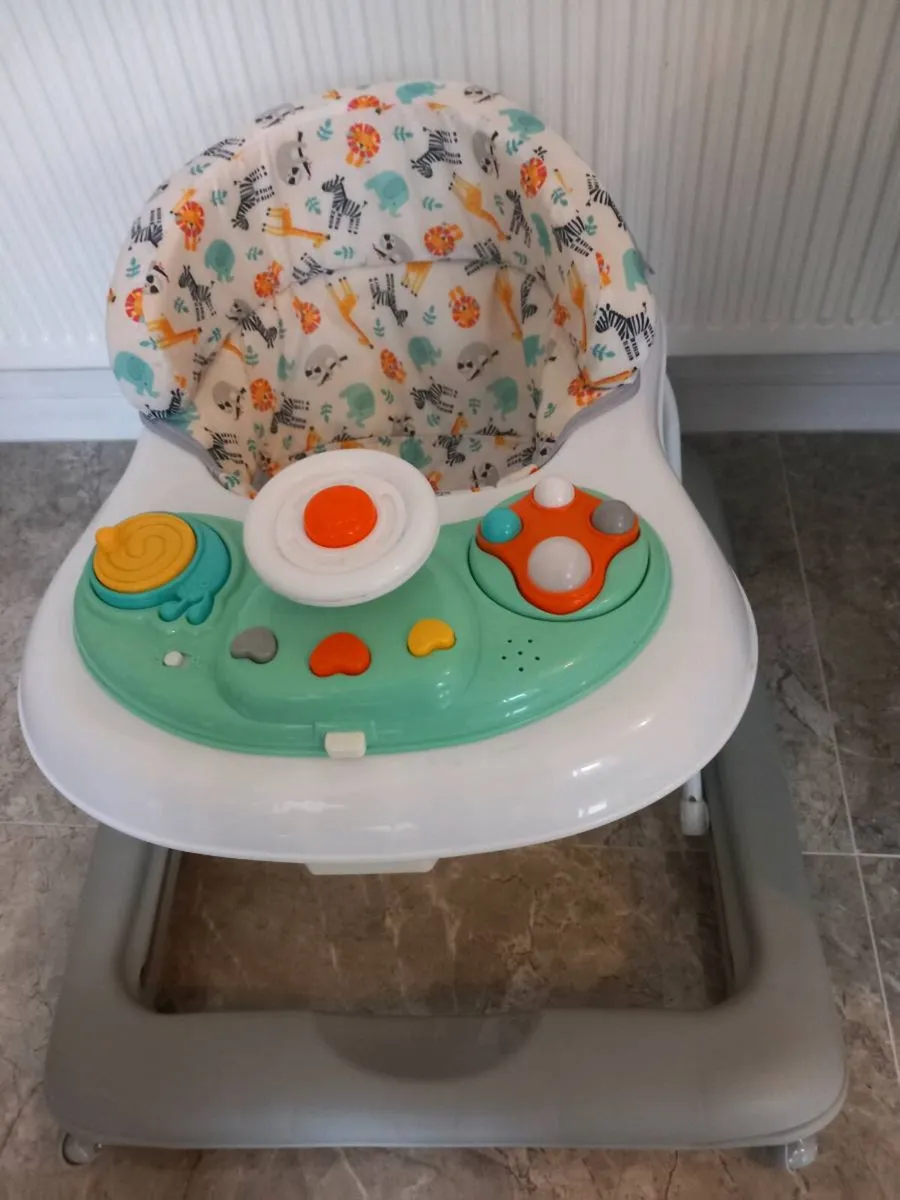 Babylo baby's walker. - Image 2