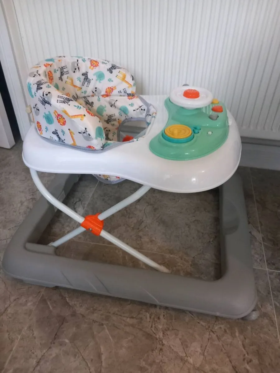 Babylo baby's walker. - Image 4