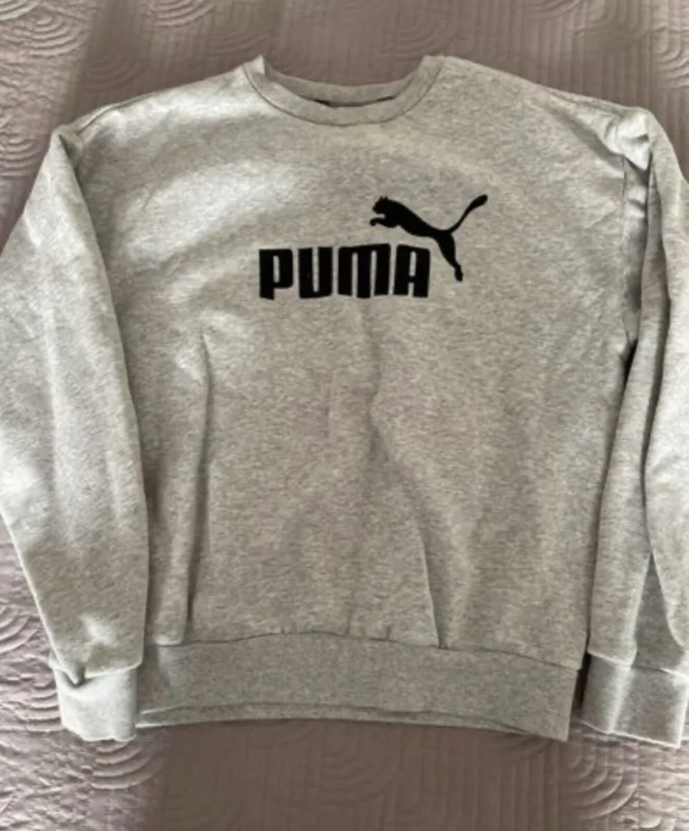 Puma Jumper Size S - Image 1