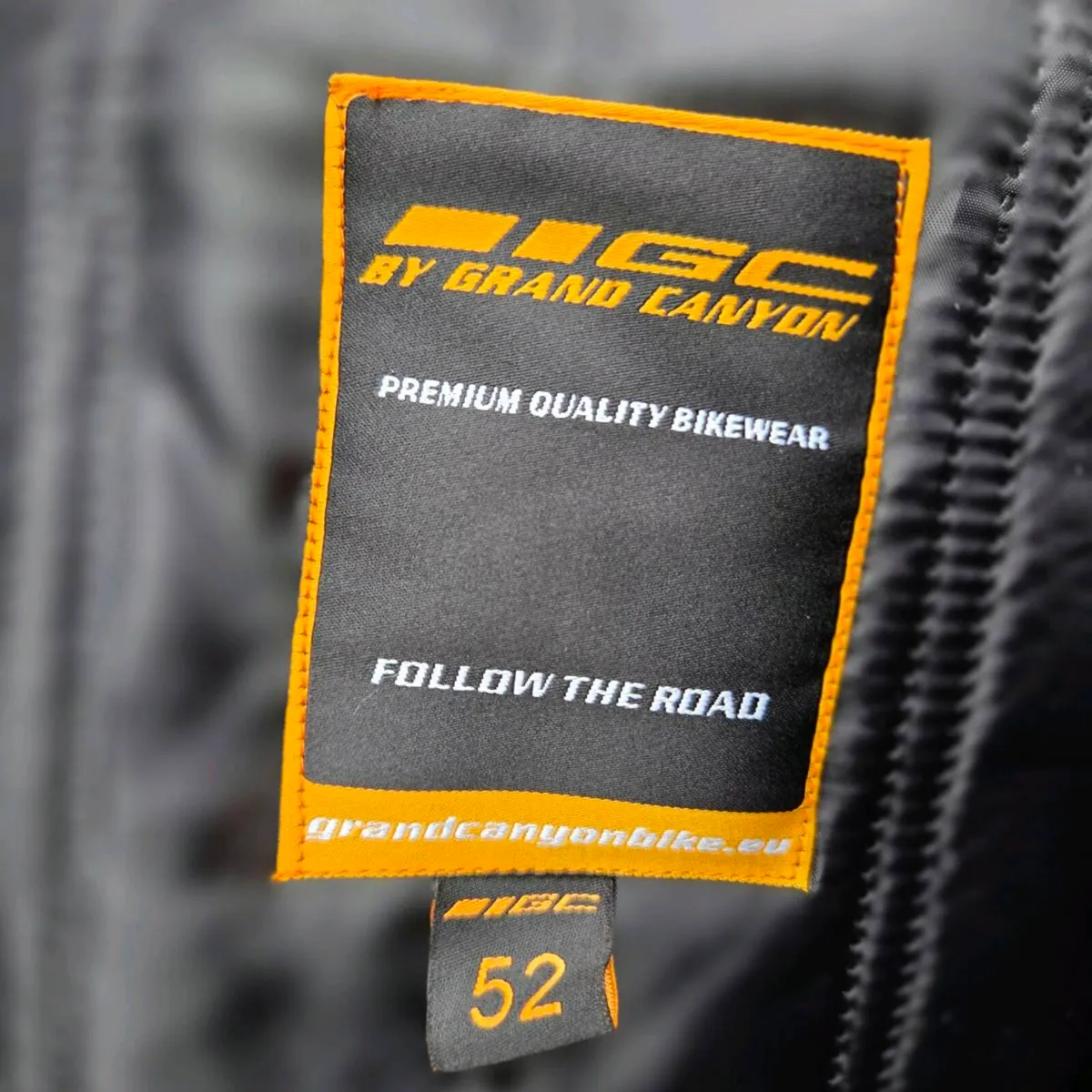 JGC Motorcycle Jacket – Size 52 🏍️ - Image 4