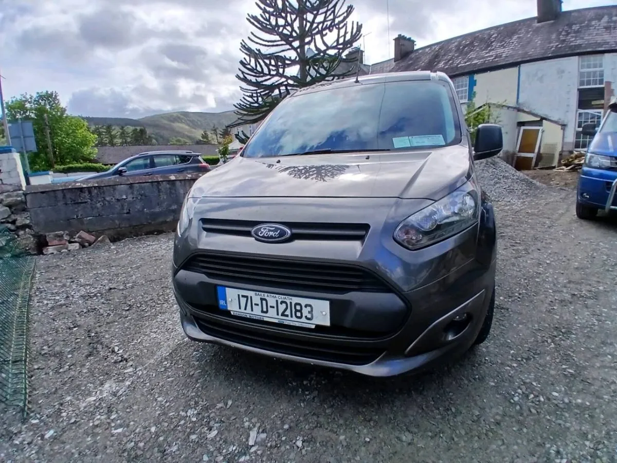 Ford Transit Connect Commercial - Image 2