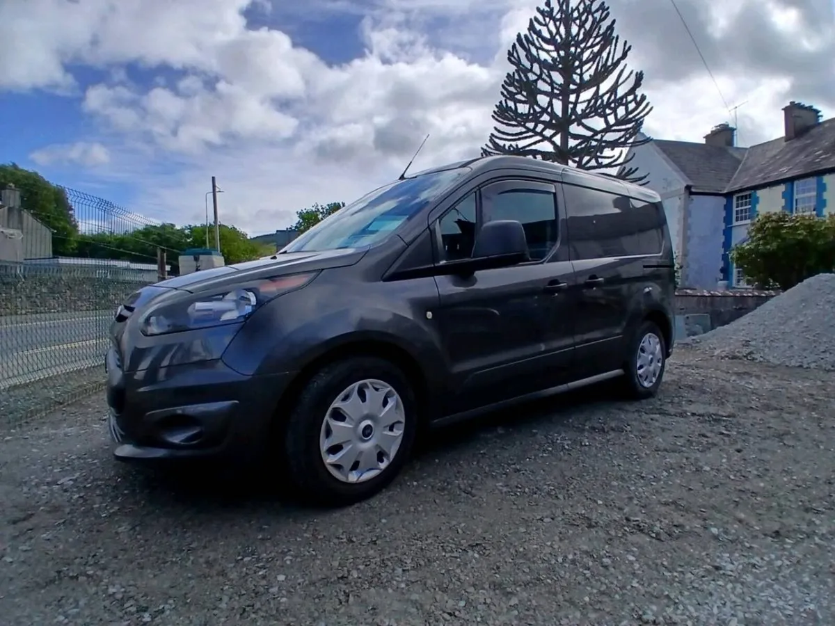 Ford Transit Connect Commercial - Image 3