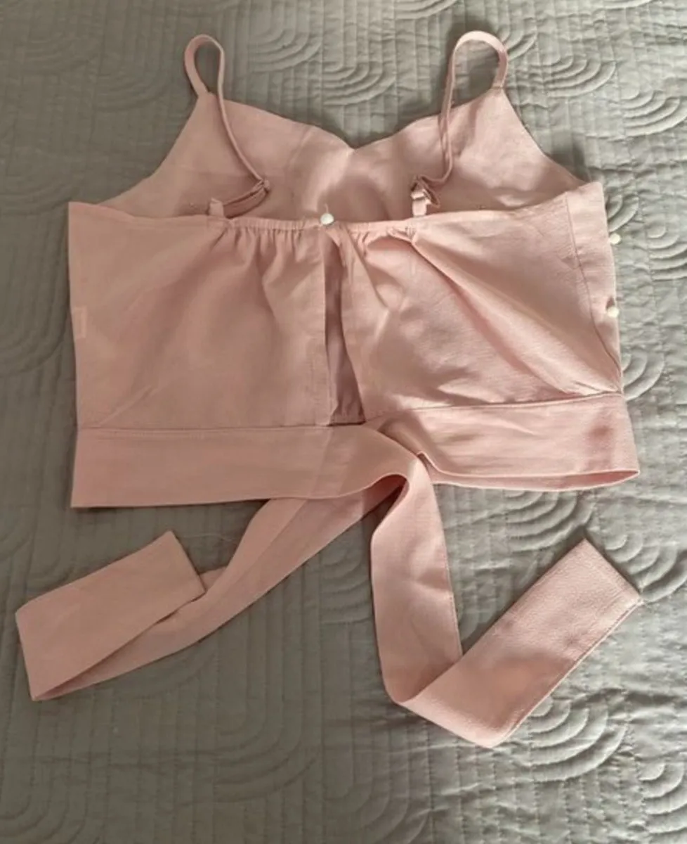 Shein Top Size S - Image 3