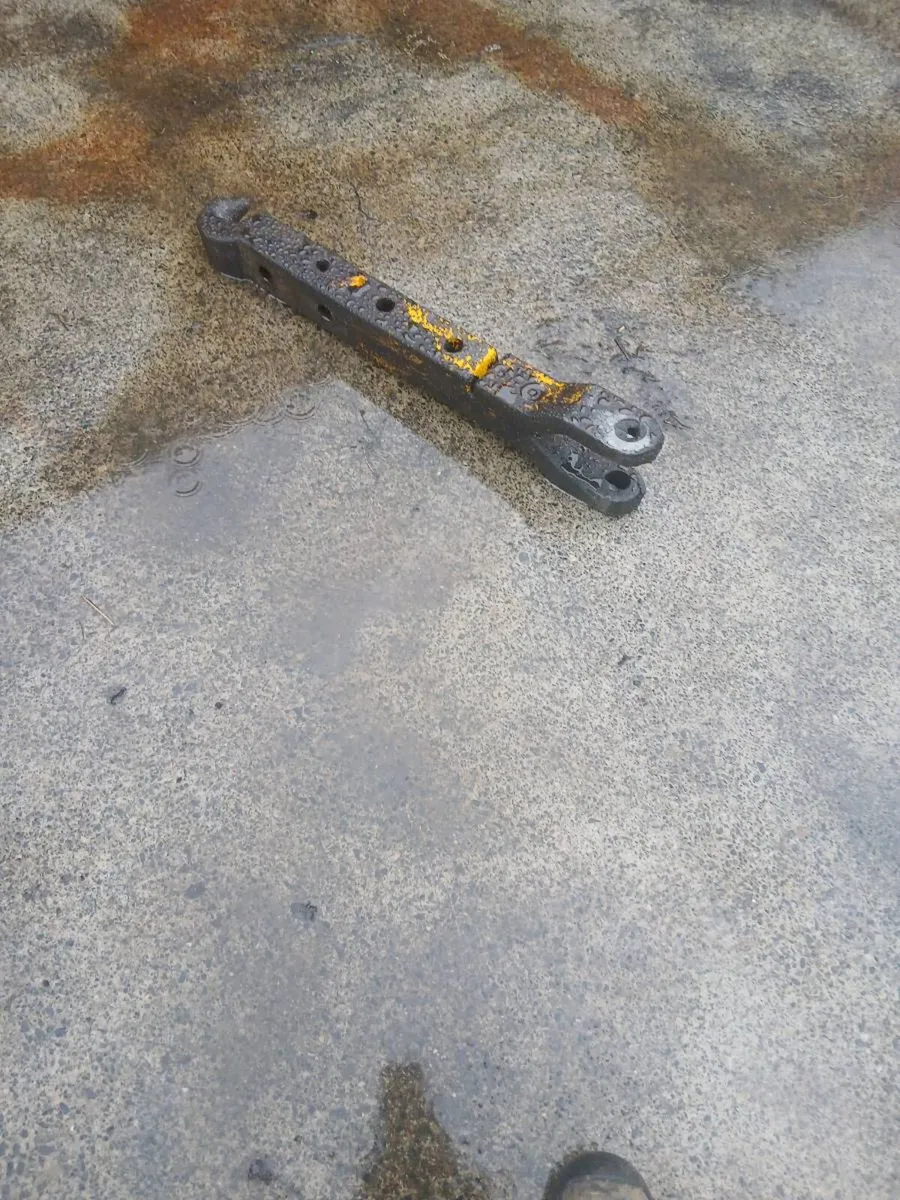 Hitch to suit r5 130 lamborghini - Image 2