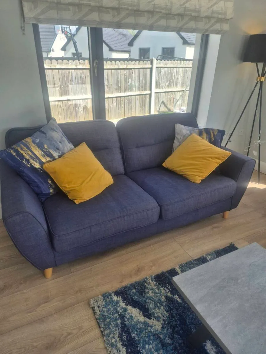 3 seater Sofa - Image 3