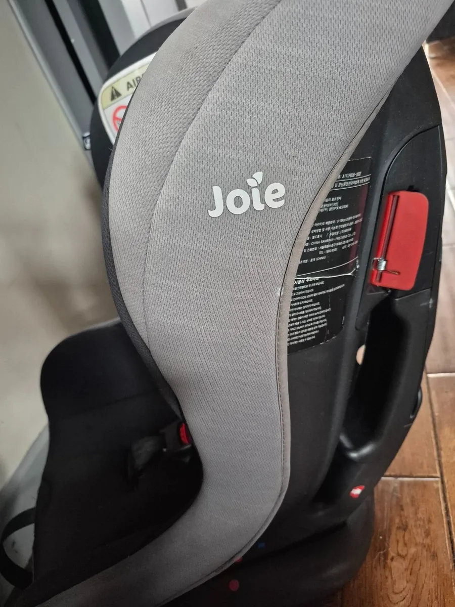 Baby car seat Joie - Image 3
