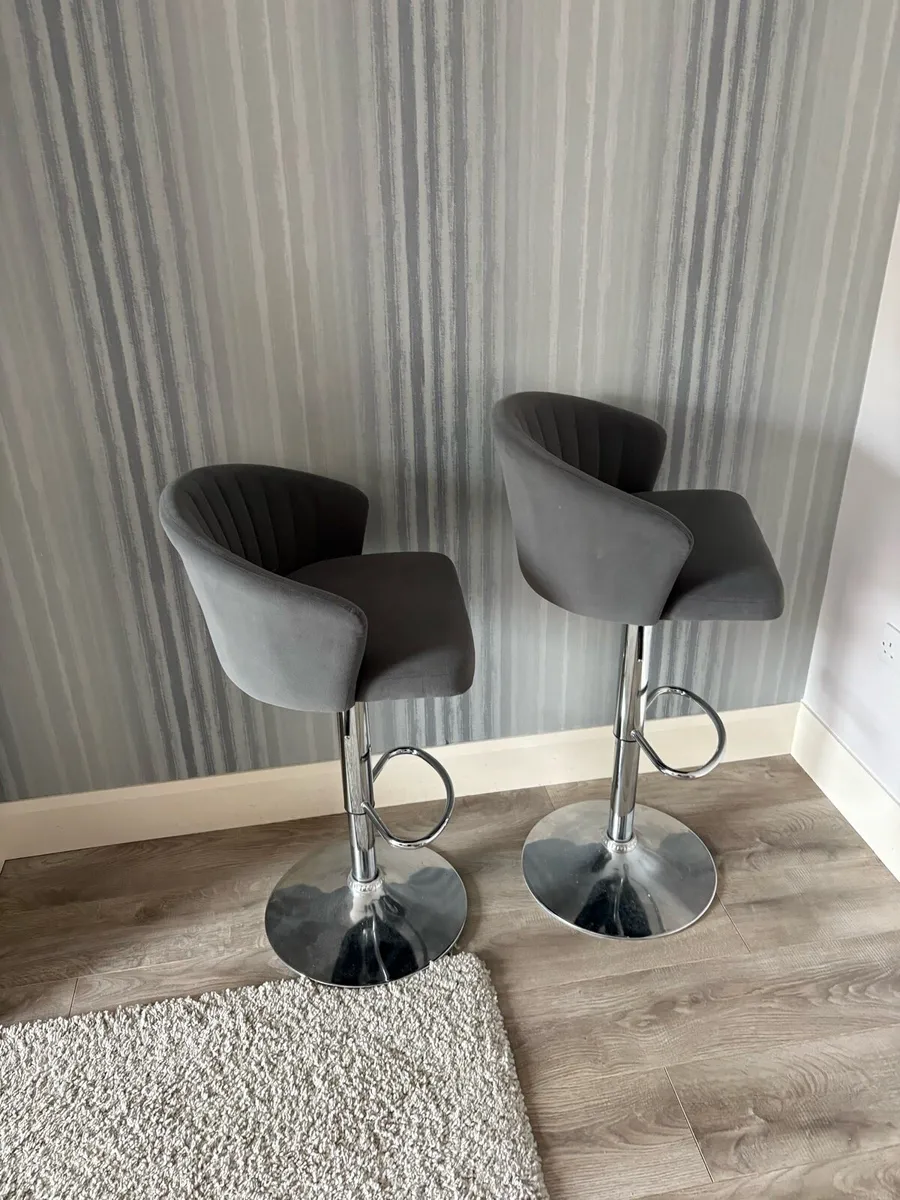 Kitchen stools - Image 2