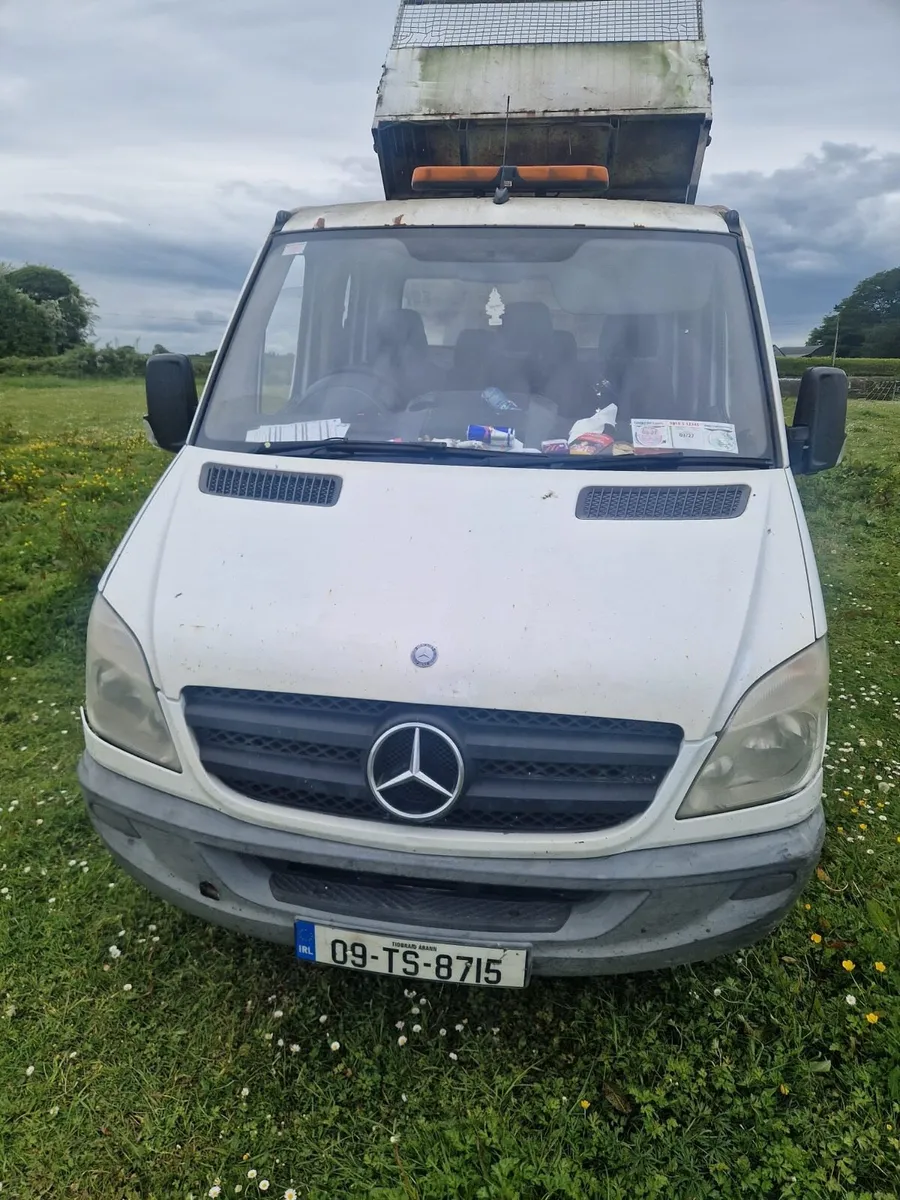 2009 Mercedes sprinter tipper - Image 4