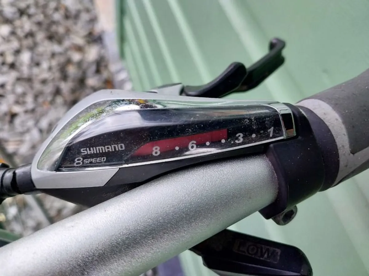 Trek Ladies Road Bike - Image 3