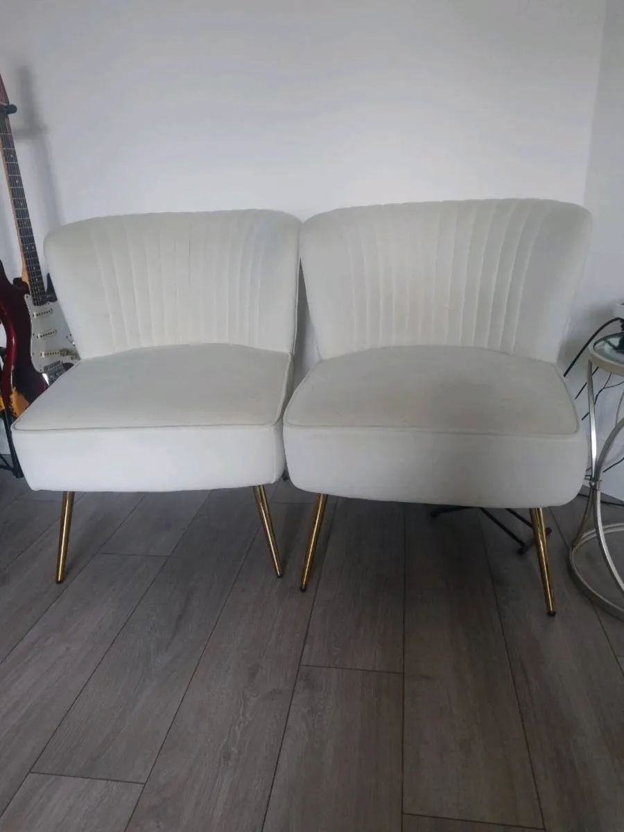 Modern chairs - Image 1