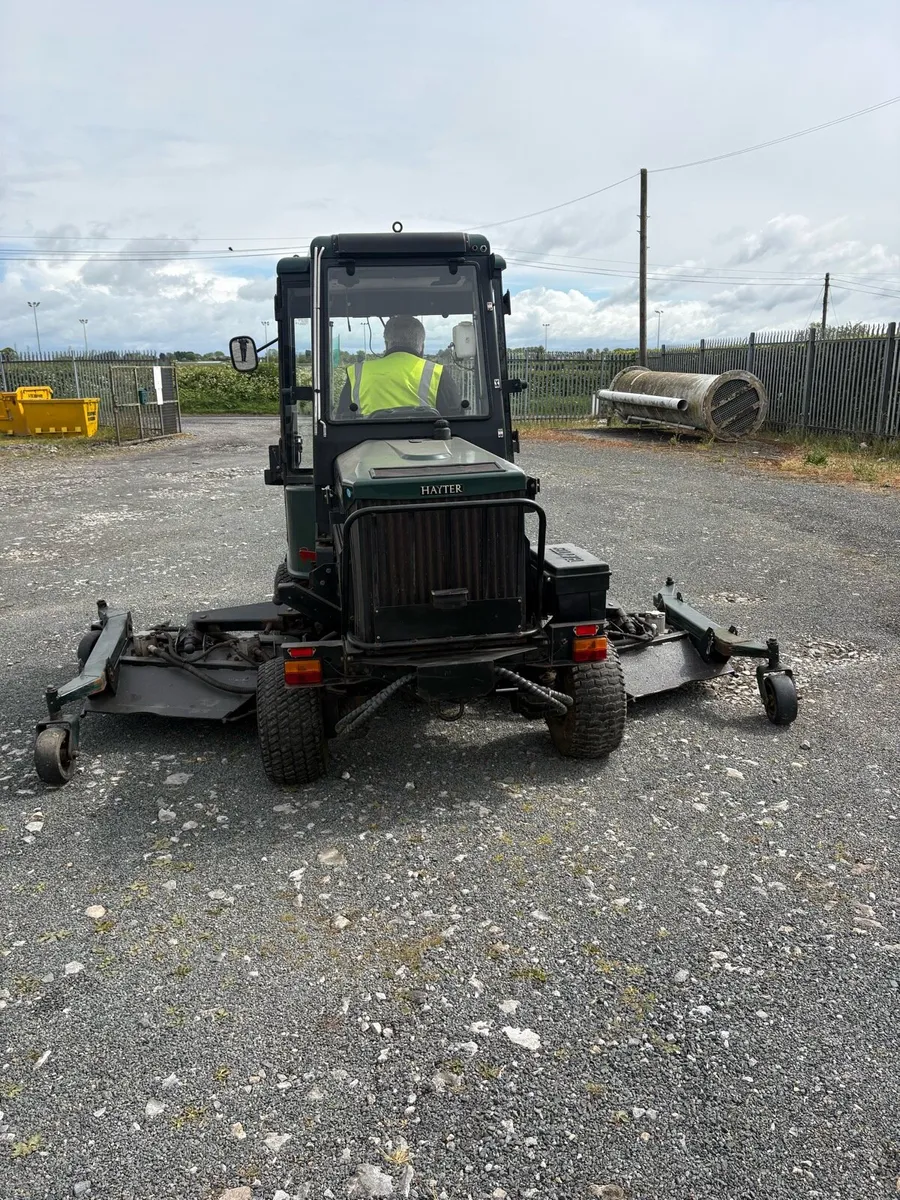 Hayter lawnmower or grass cutter - Image 2