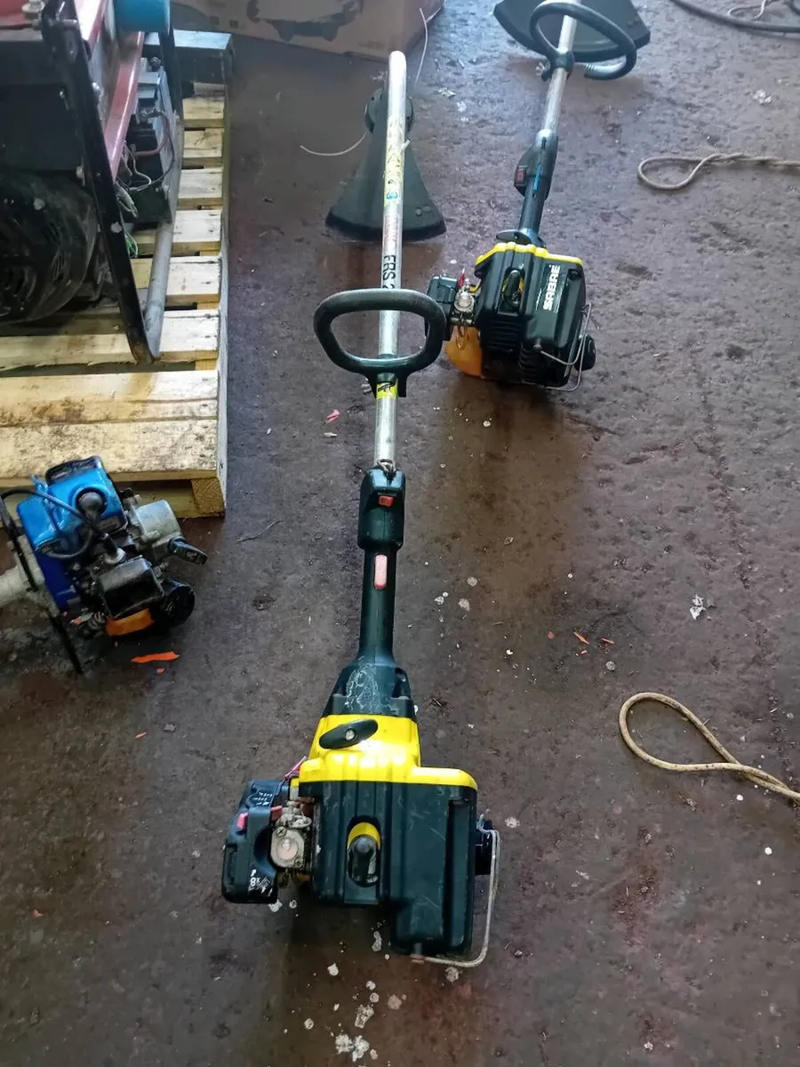 2 x strimmers - Image 1
