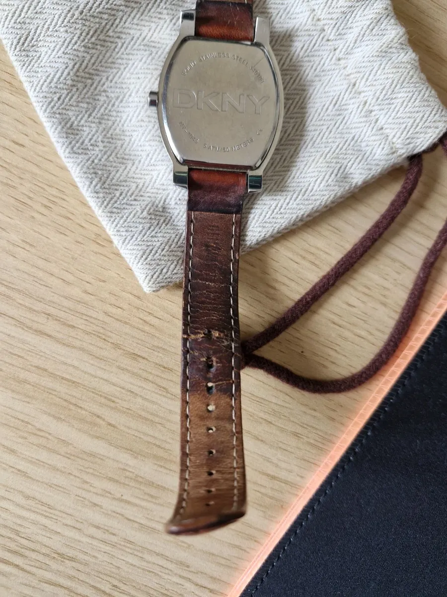 DKNY ladies women watch - Image 4