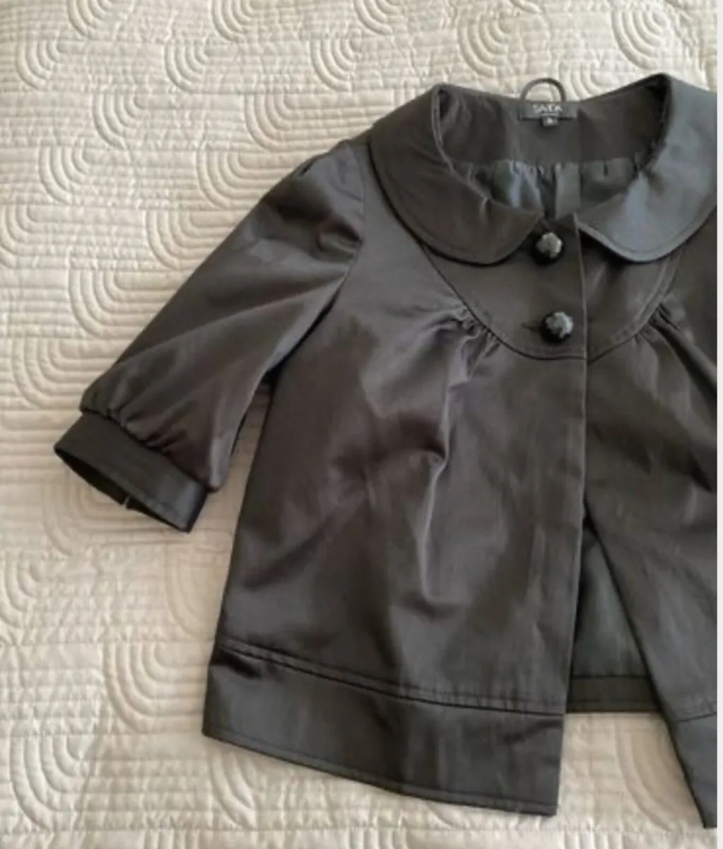 Savida - Beautiful Black cropped jacket - Size 10 - Image 4