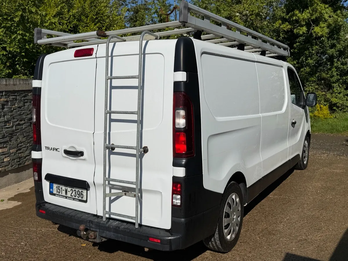 2015 Renault traffic Lwb New doe - Image 3