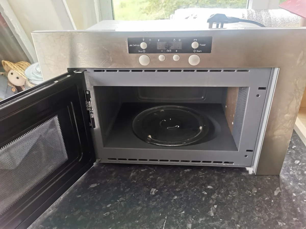 Kitchen - Image 2