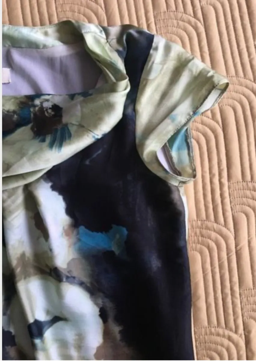 Gallery dress Size 12 - Image 3