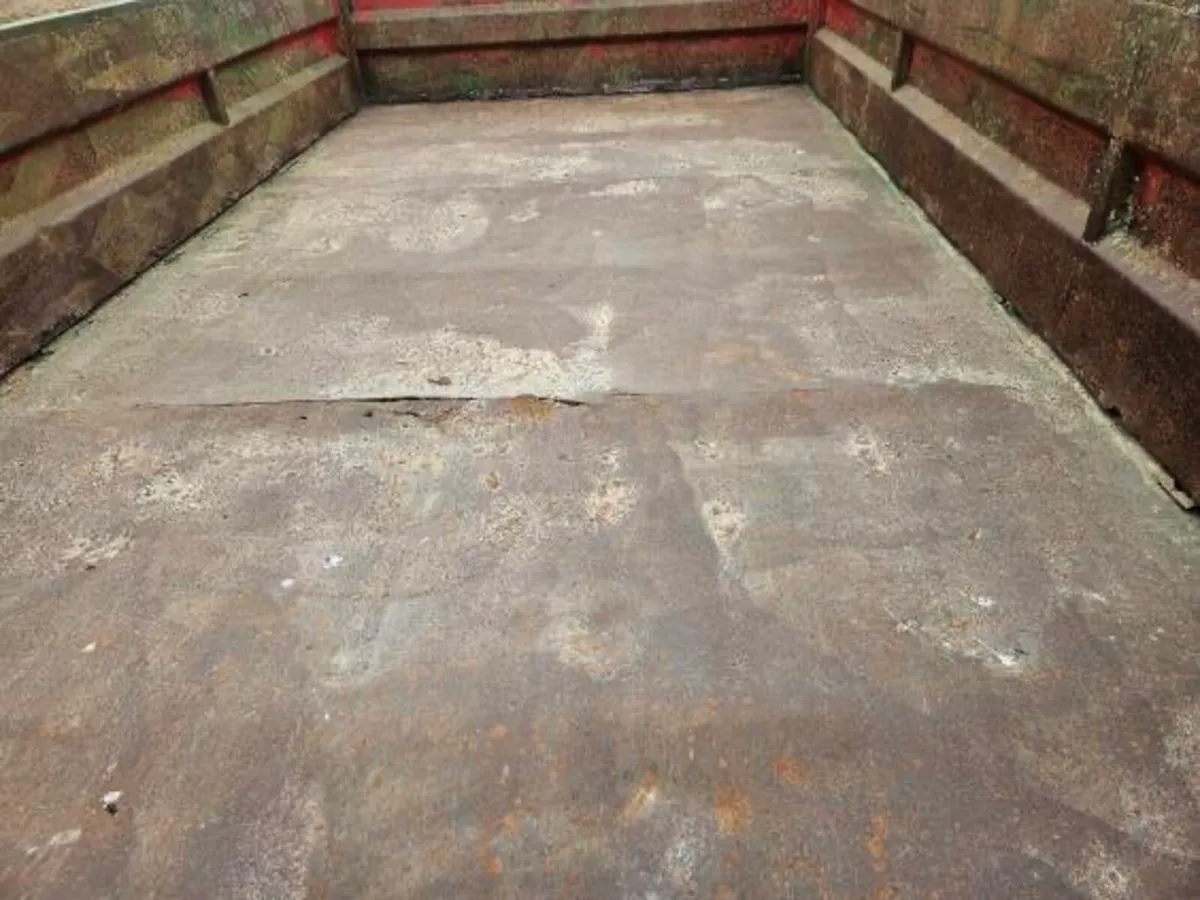 Dump trailer - Image 3