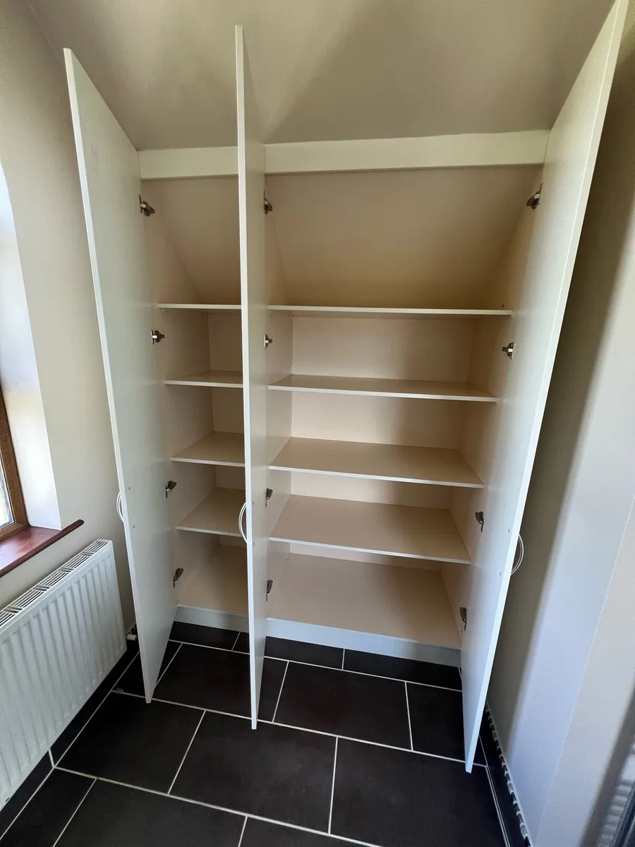 Built in wardrobes - Image 2