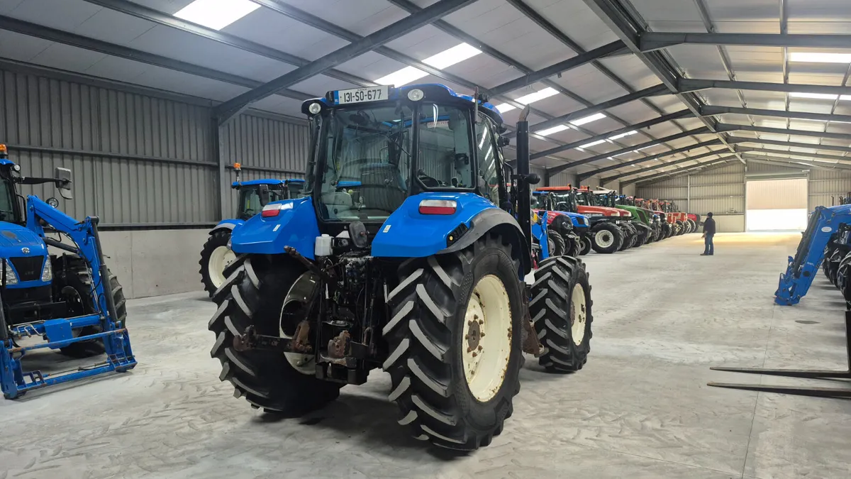 New Holland  T5.105 - Image 4