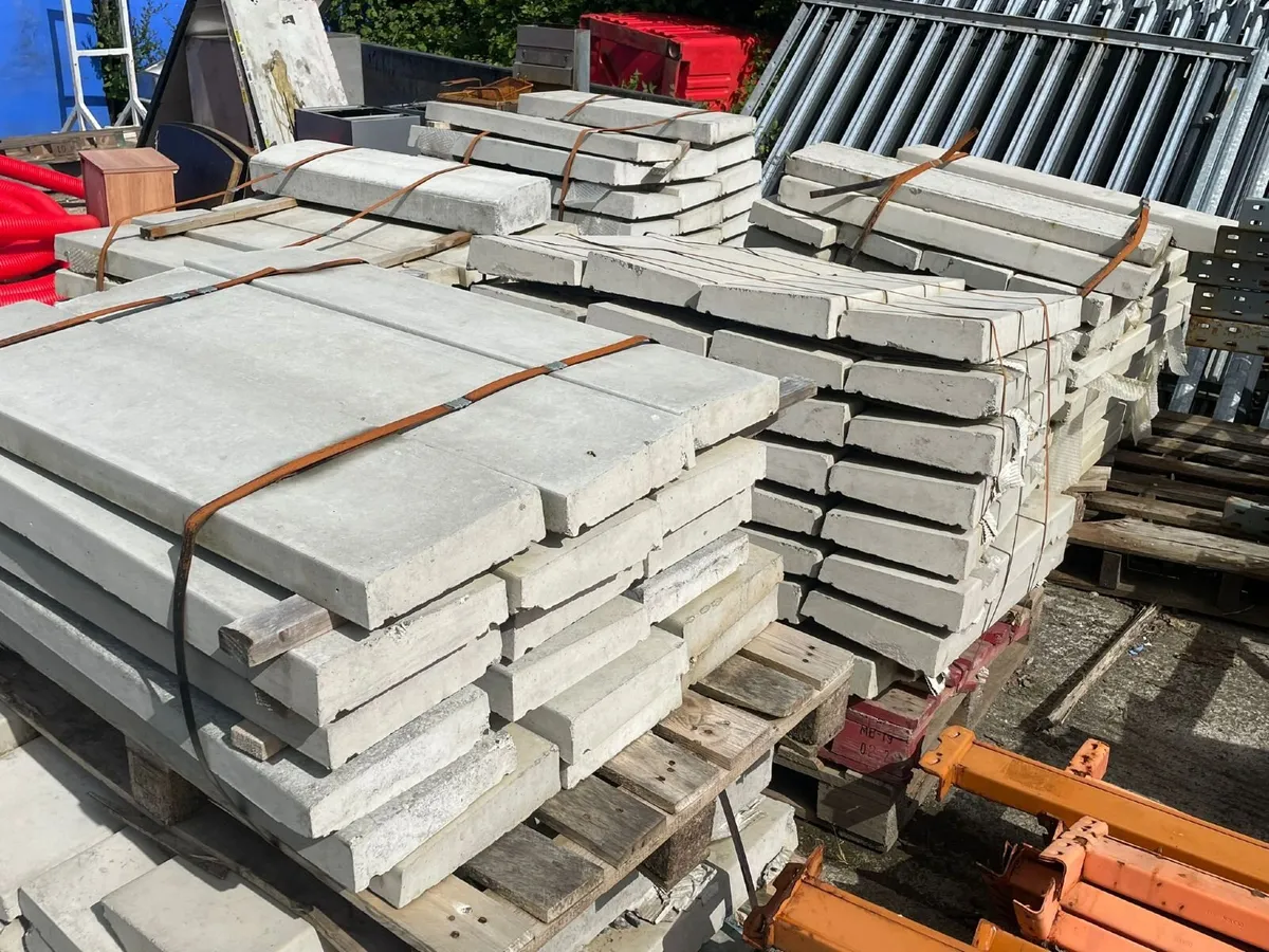 JOB LOT OF CONCRETE WALL CAPING / COPING - Image 2