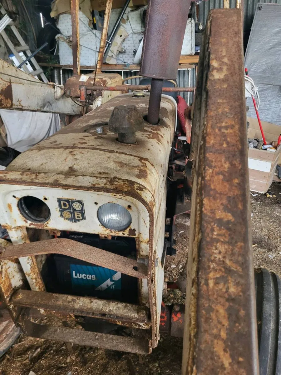 David brown 885 with loader - Image 2
