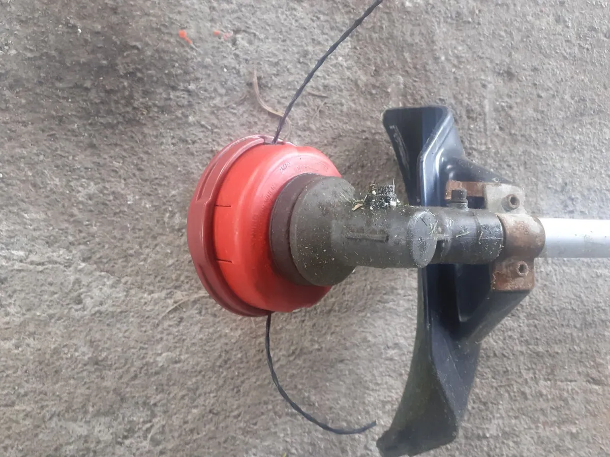 Grass strimmers - Image 4