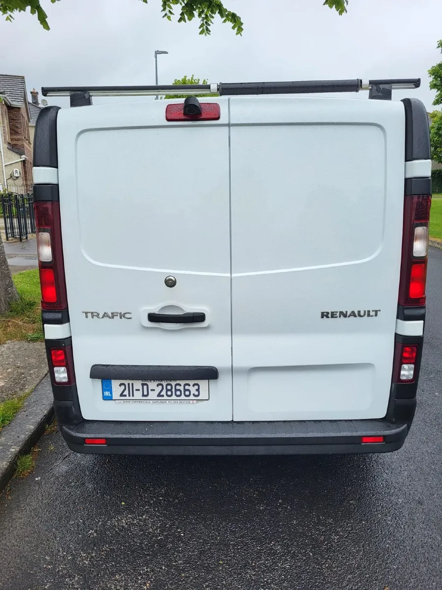 2021 Traffic - low mileage - Image 4