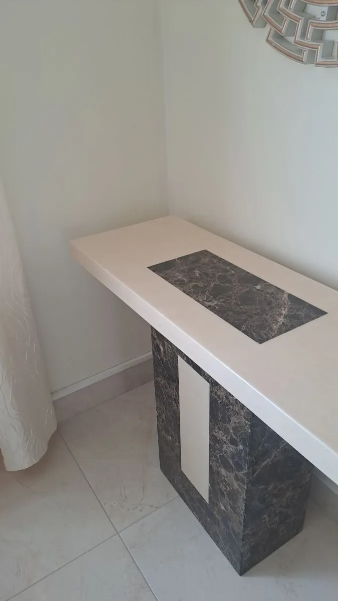 Console table - Image 3