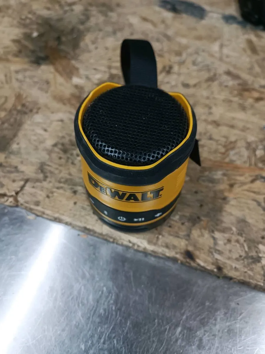DeWalt dcr009 speaker. Brand new