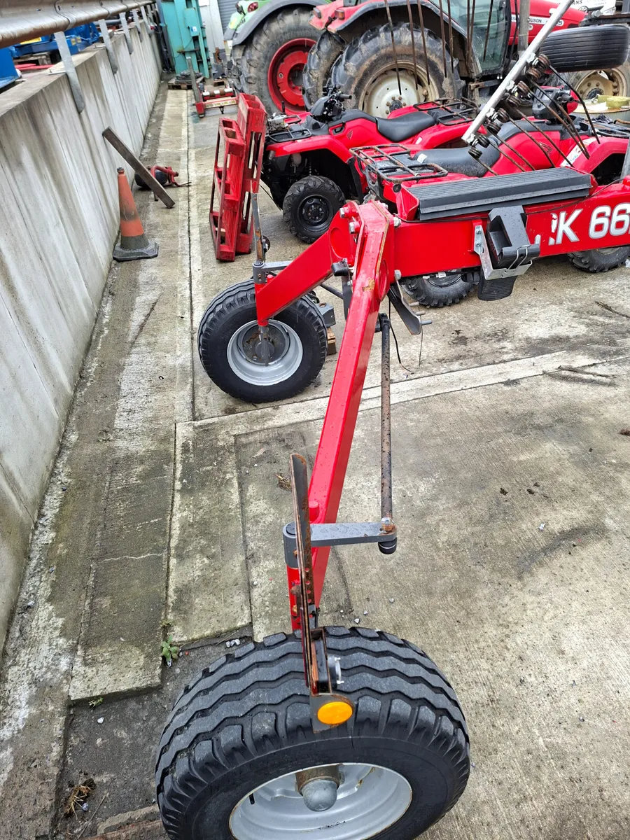 MASSEY FERGUSON 662 RAKE - Image 4