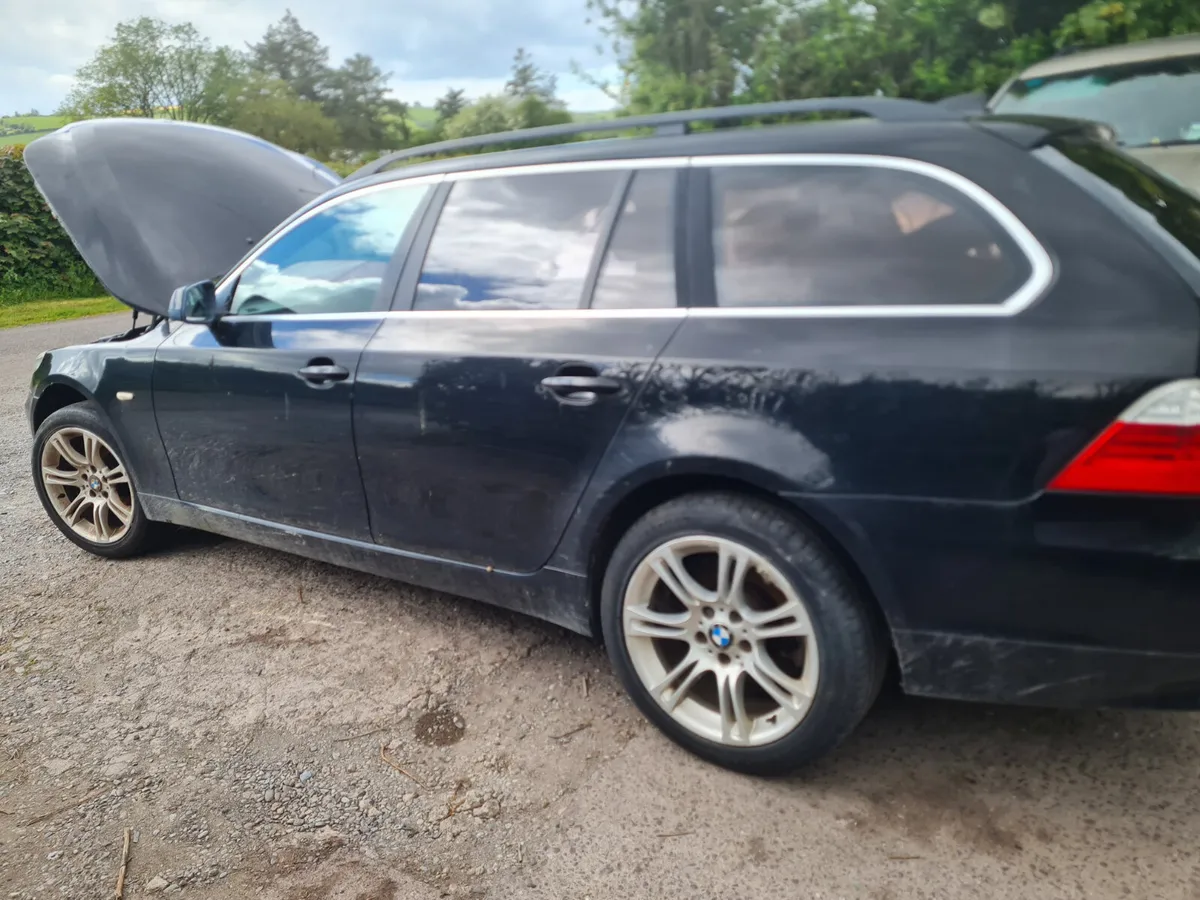 2010 bmw 520d estate E61 for repair - Image 4