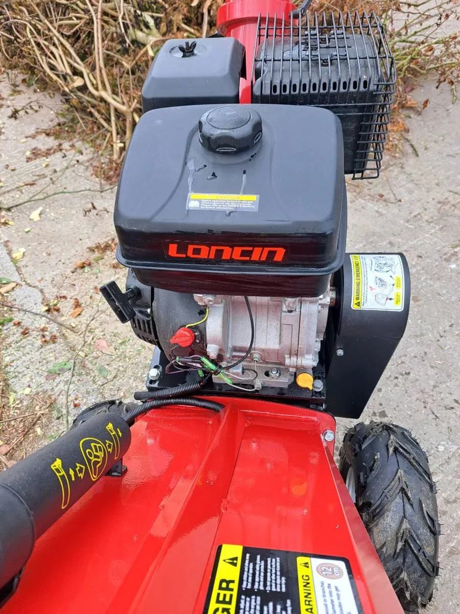 15hp Piranha Woodchipper - Image 3