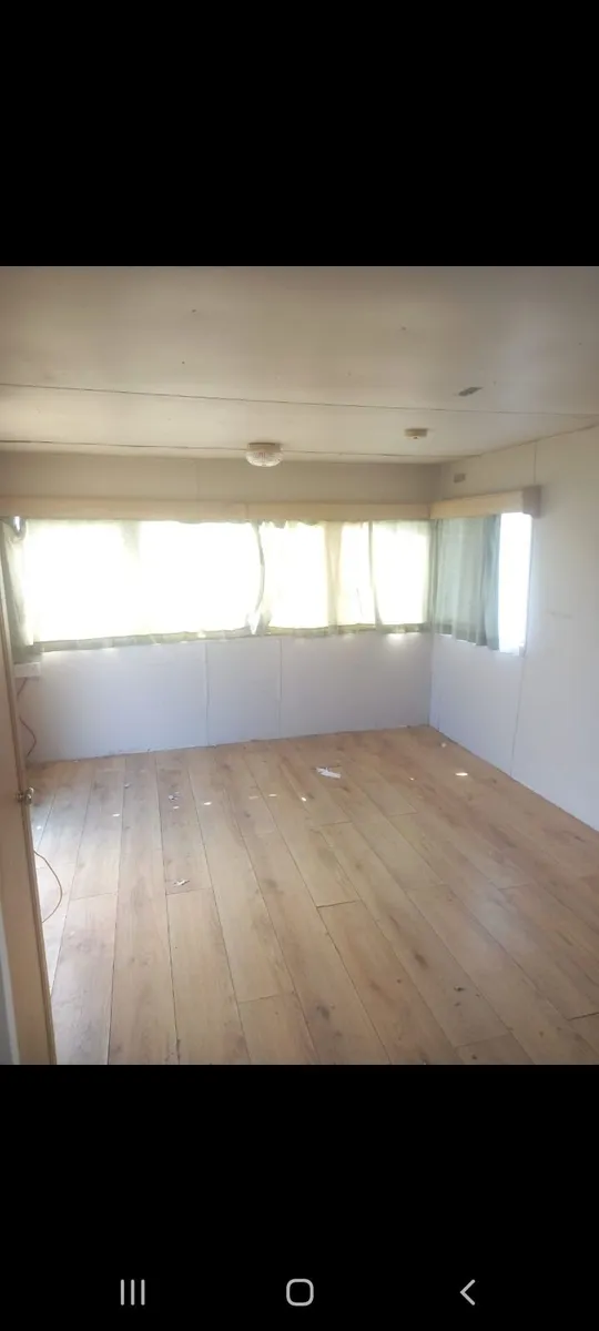 Mobile Home - Image 2