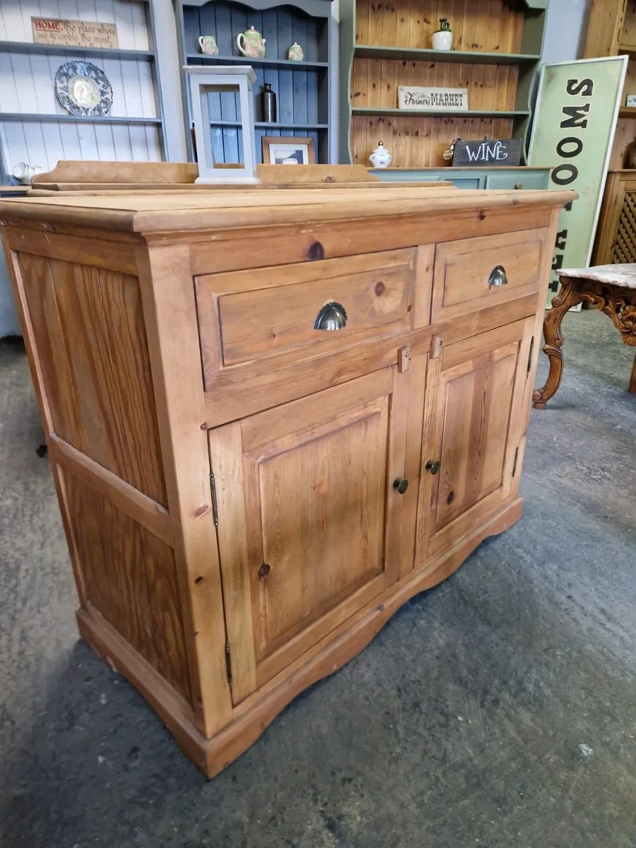Vintage pine sideboard - Image 2