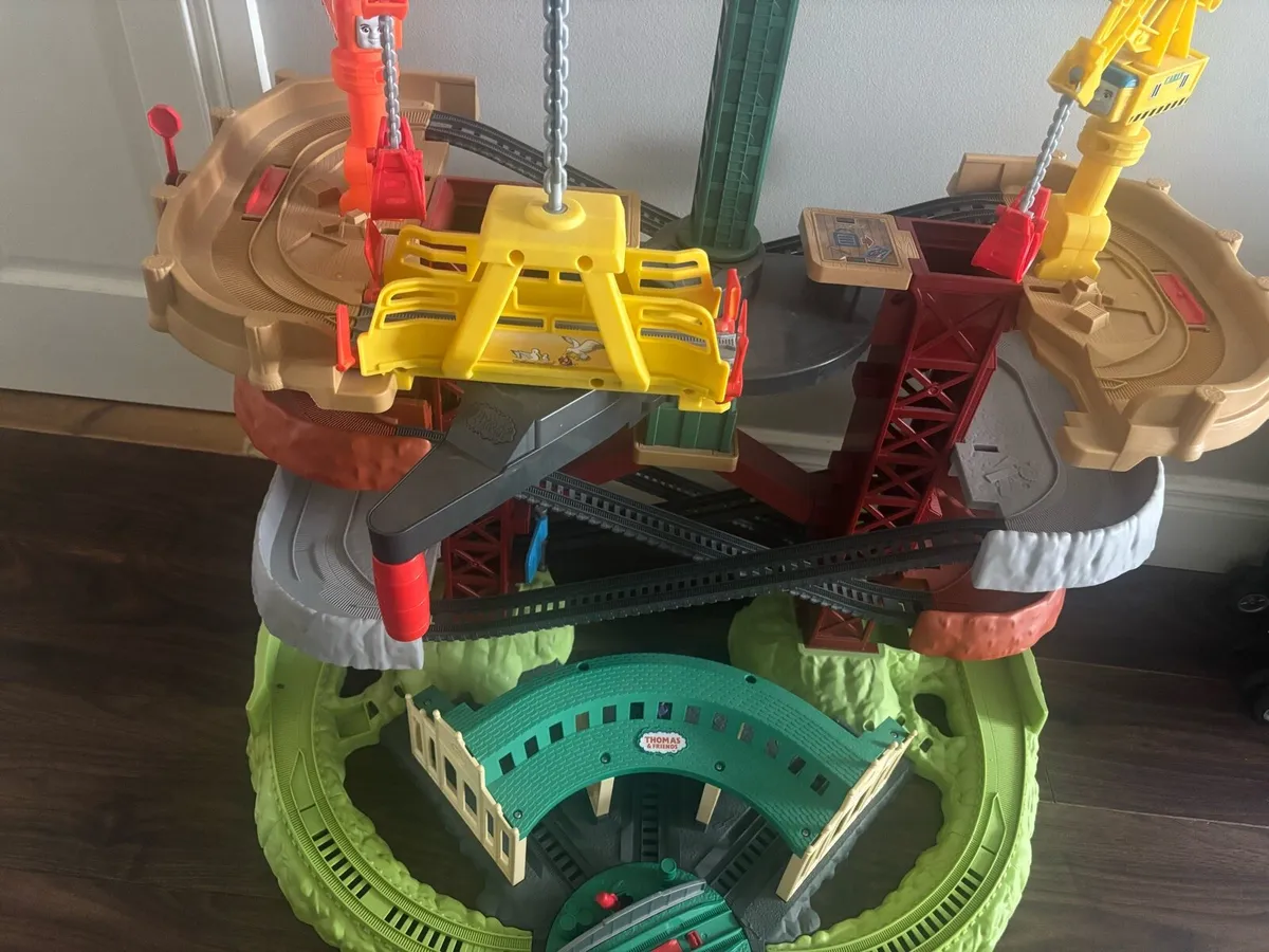 Thomas the tank engine track - Image 2