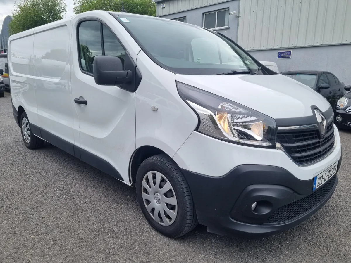 Renault Trafic 2021 - Image 3