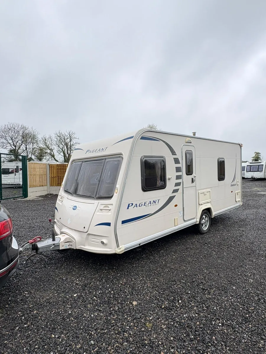 Bailey Pageant 4 Berth Fixed Bed Caravan - Image 1