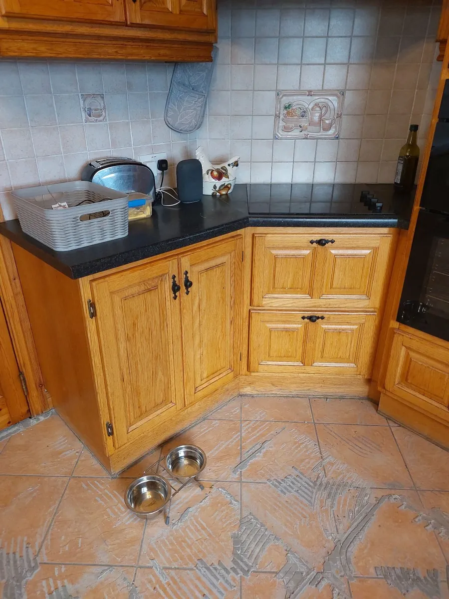 Solid Oak Kitchen for Sale. - Image 2