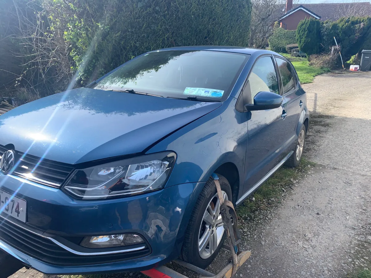 2016 VW POLO  TDI  DRIVING - Image 2