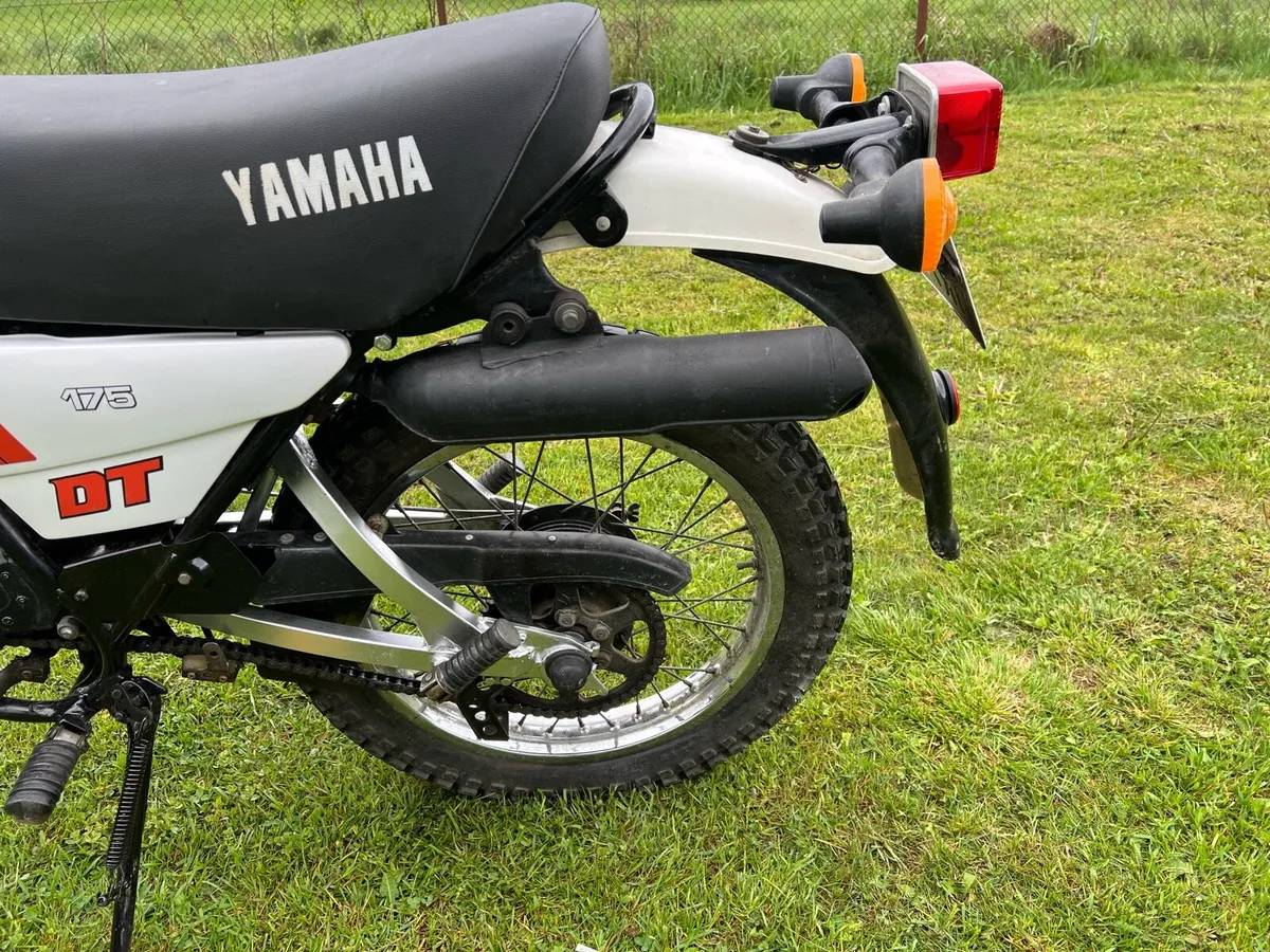 Yamaha dt175 - 7795 miles dt125 lc2 - Image 4