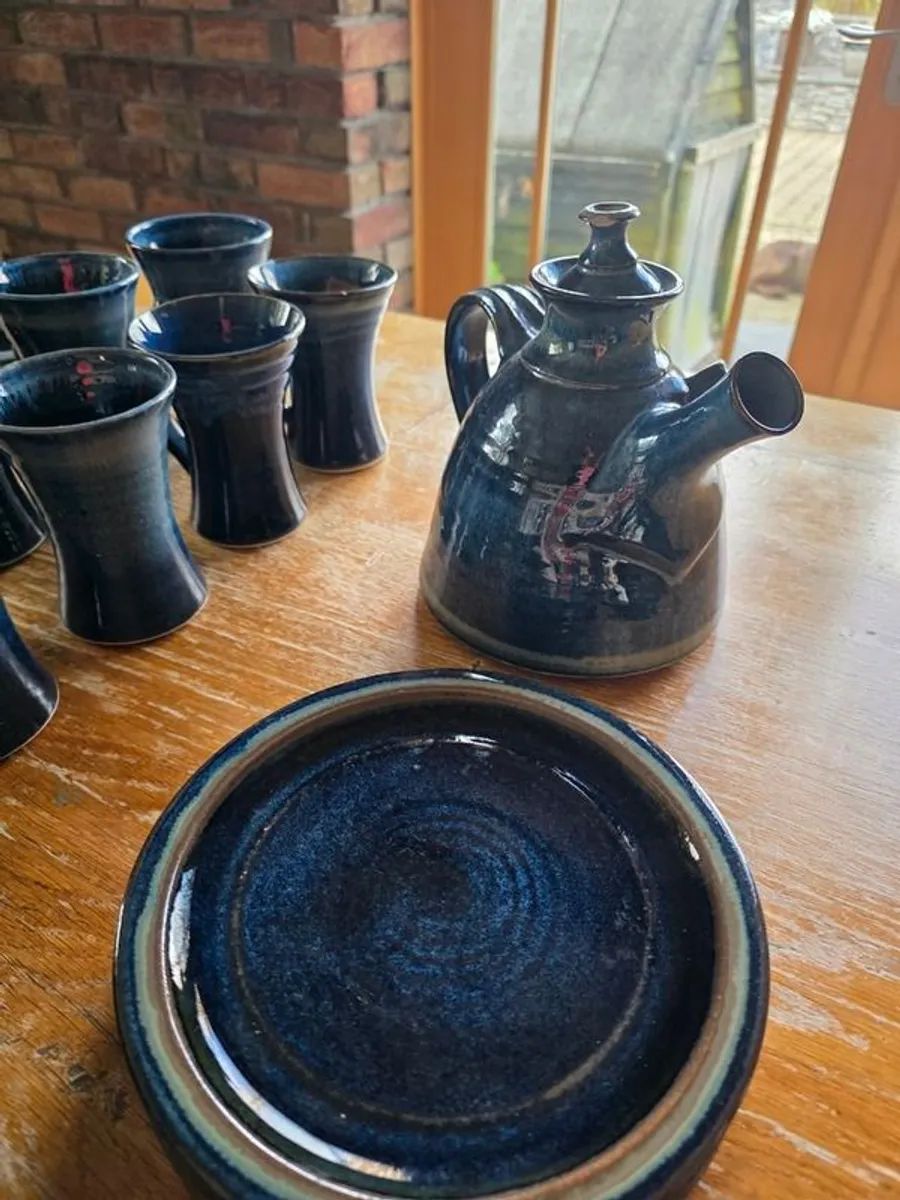 Louis Mulcahy Dinnerware - Image 4