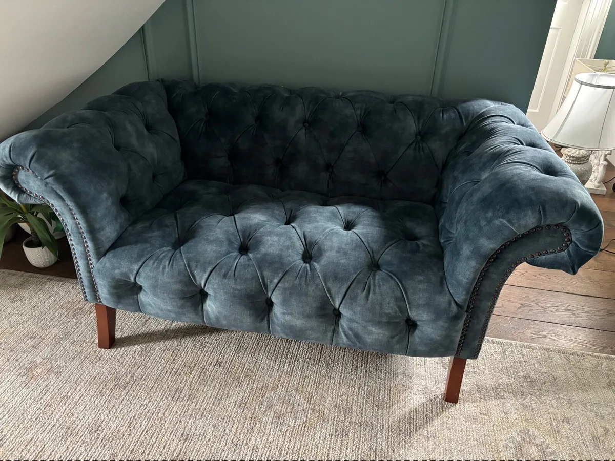 Couch - Image 2