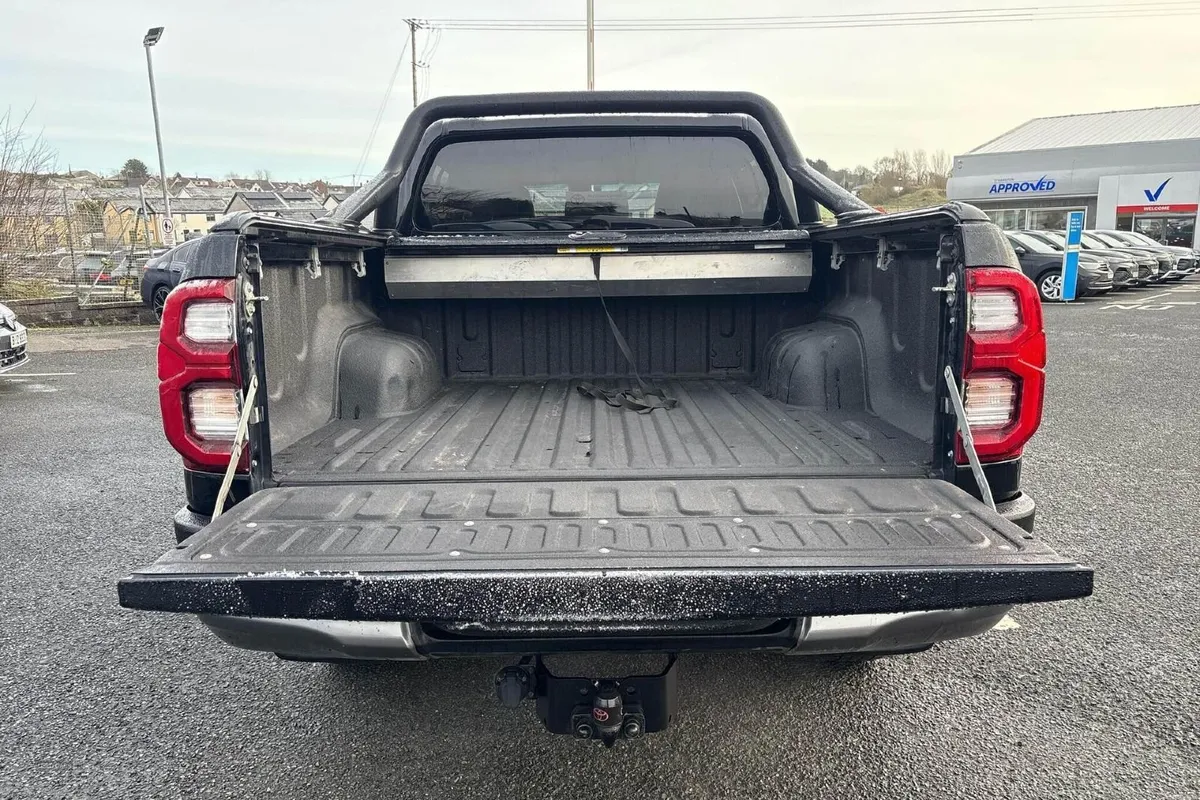 Toyota Hilux Roller Canopy & Roll Bar Mk9 - Image 4