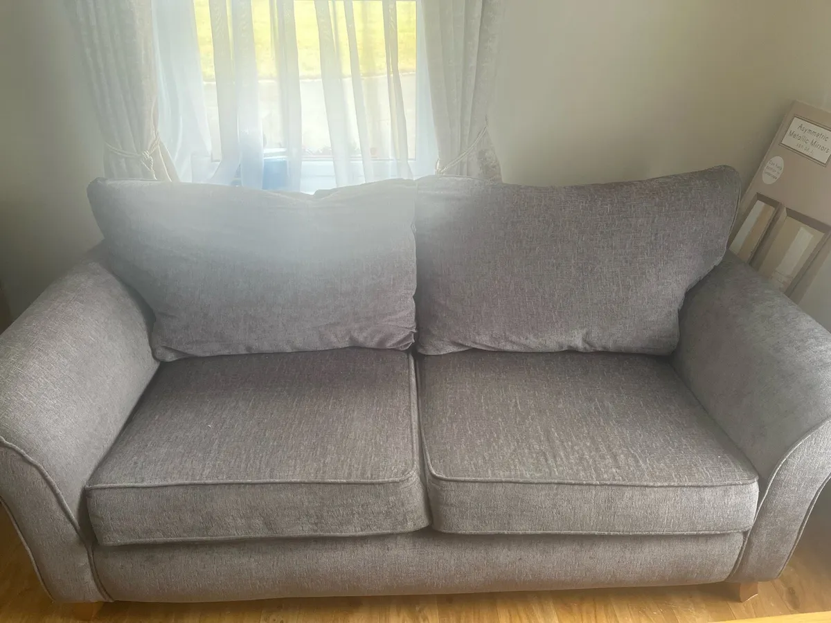 Sofa for sale - Image 2