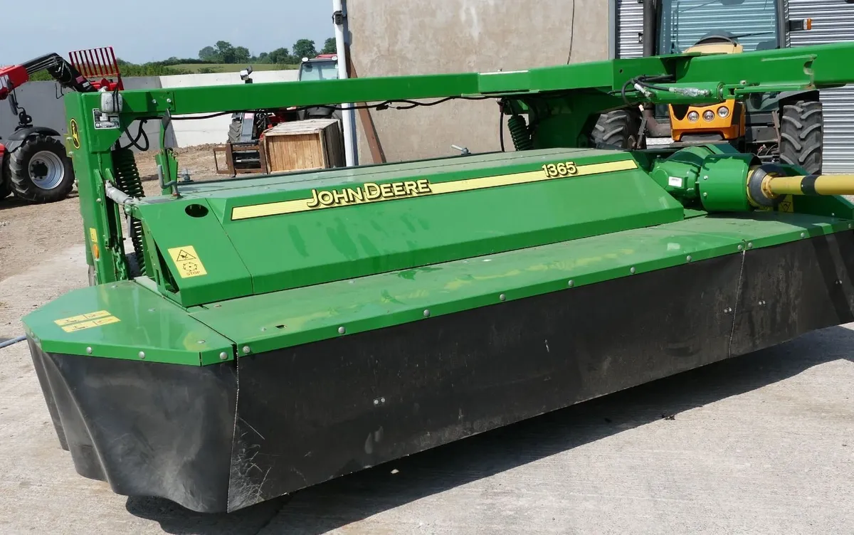 2019 John Deere 1365 mower - Image 1