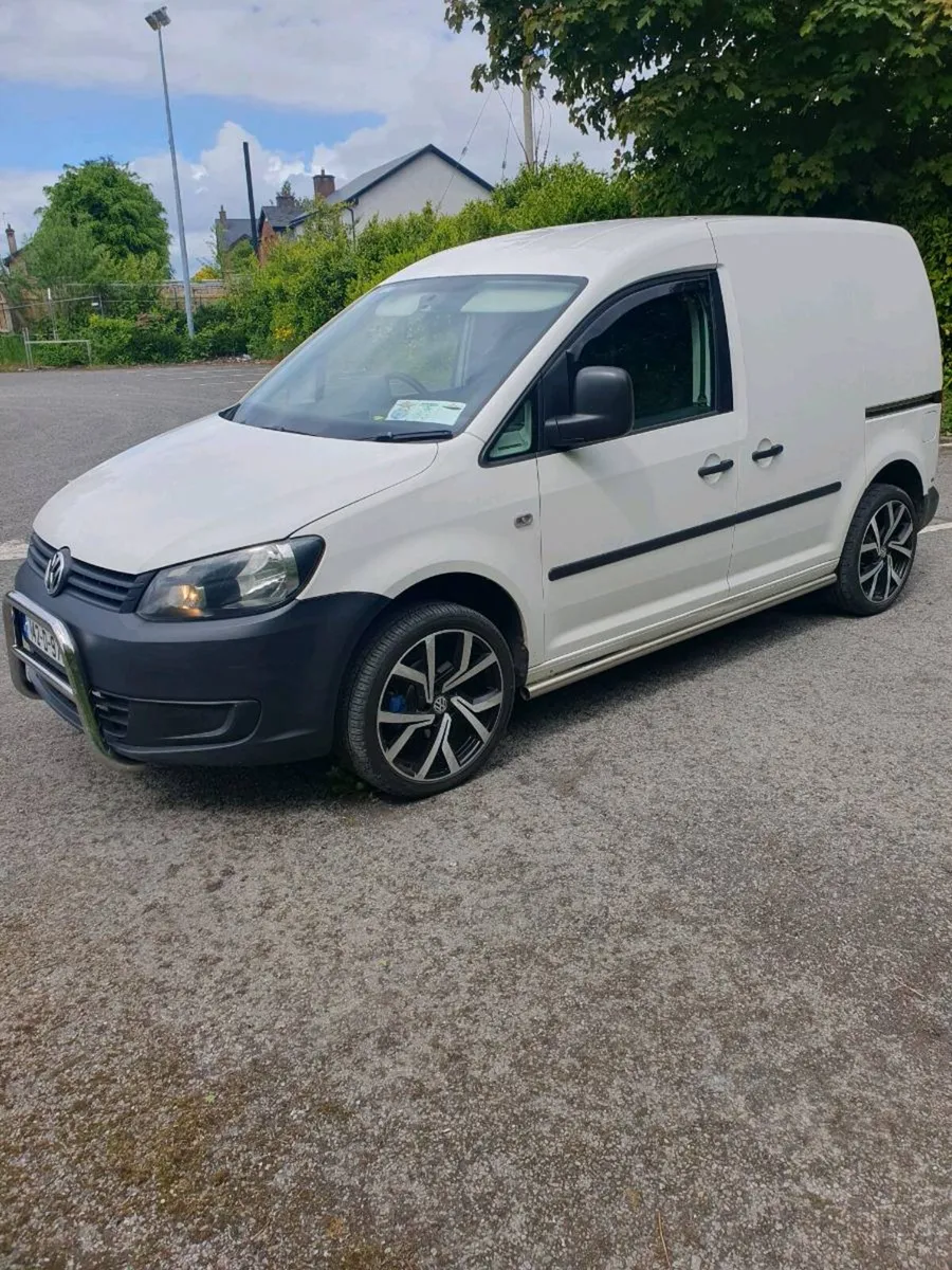 2014 volkswagan caddy - Image 2