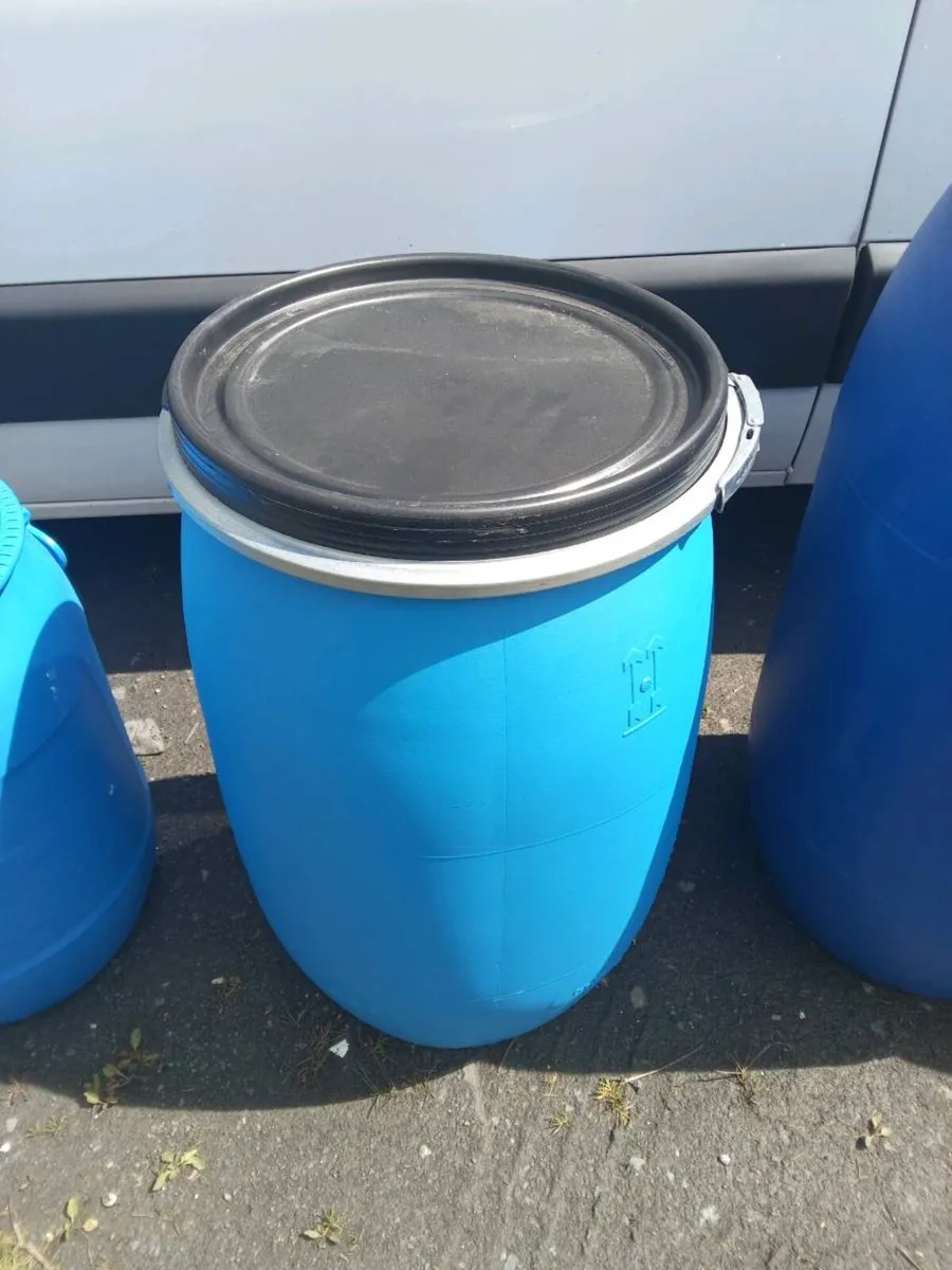 Plastic barrels - Image 3