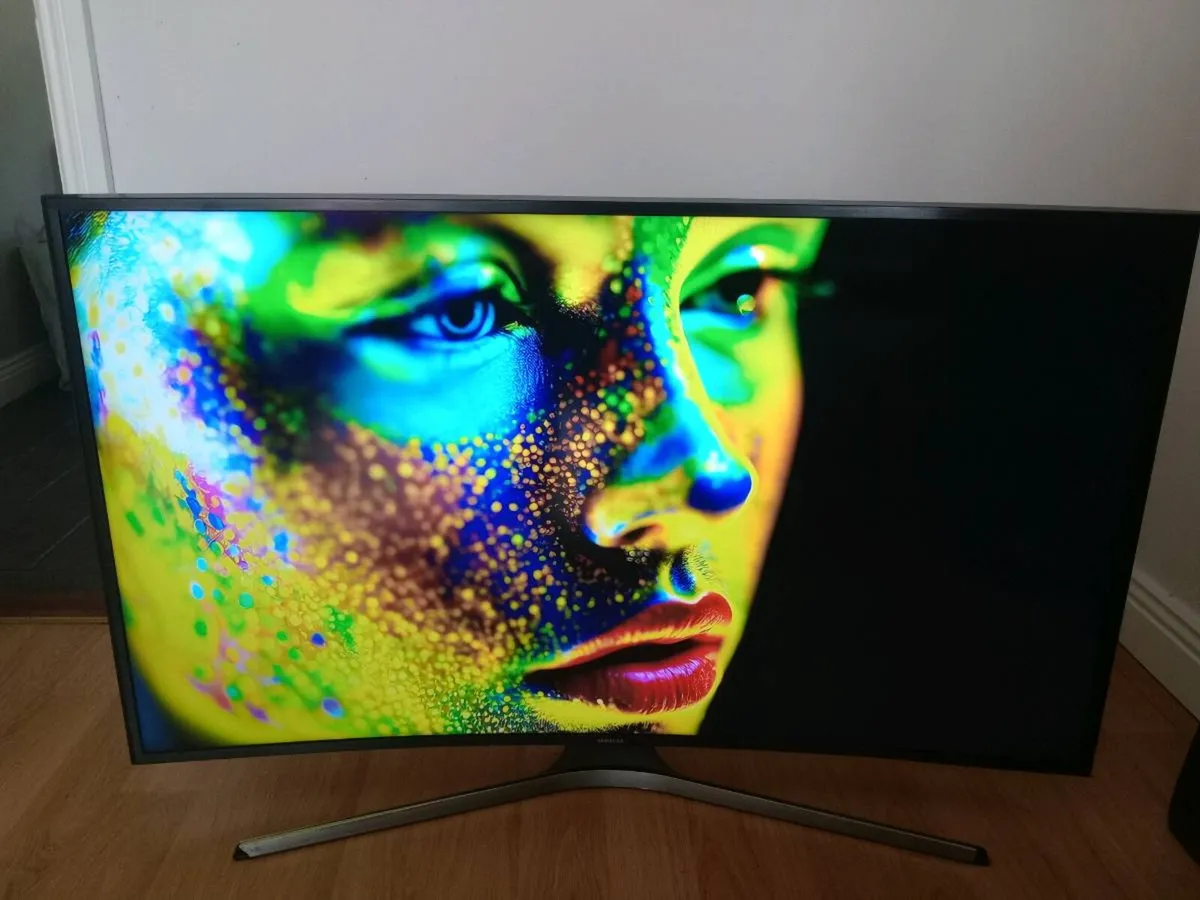 Samsung 49"4K UHD SMART ue49mu6220k curved - Image 3