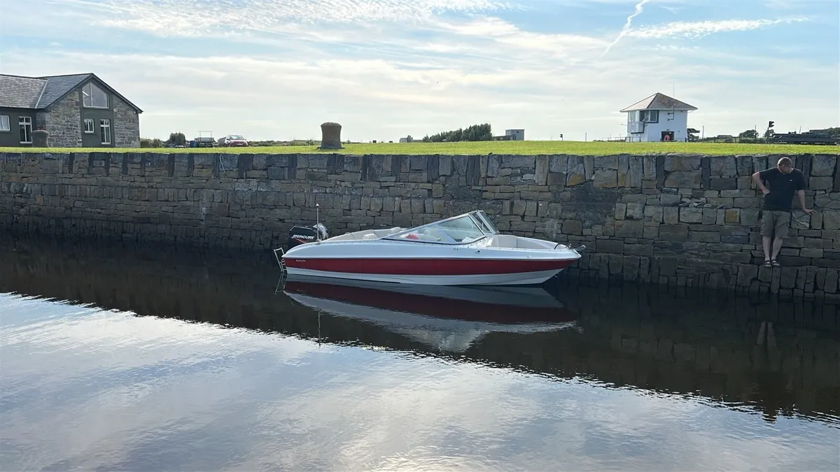 18ft Bowrider - Mercury 90 2-Stroke- Family Ready - Image 2